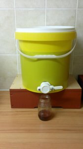 honey bucket